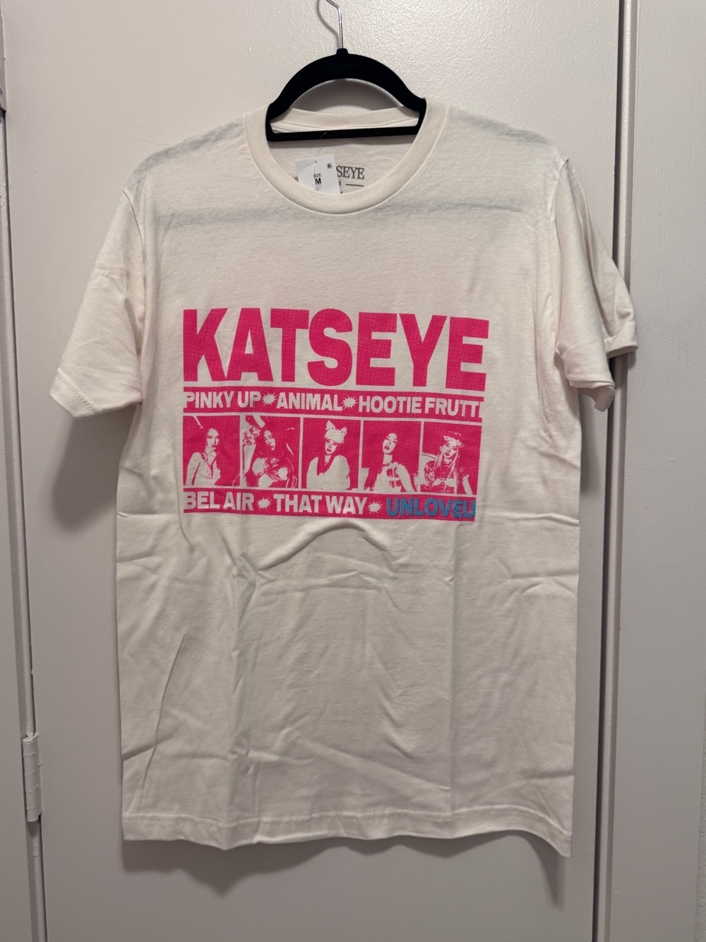 KATSEYE Women’s Medium Wild Graphic T-Shirt Pink White Target Exclusive NWT